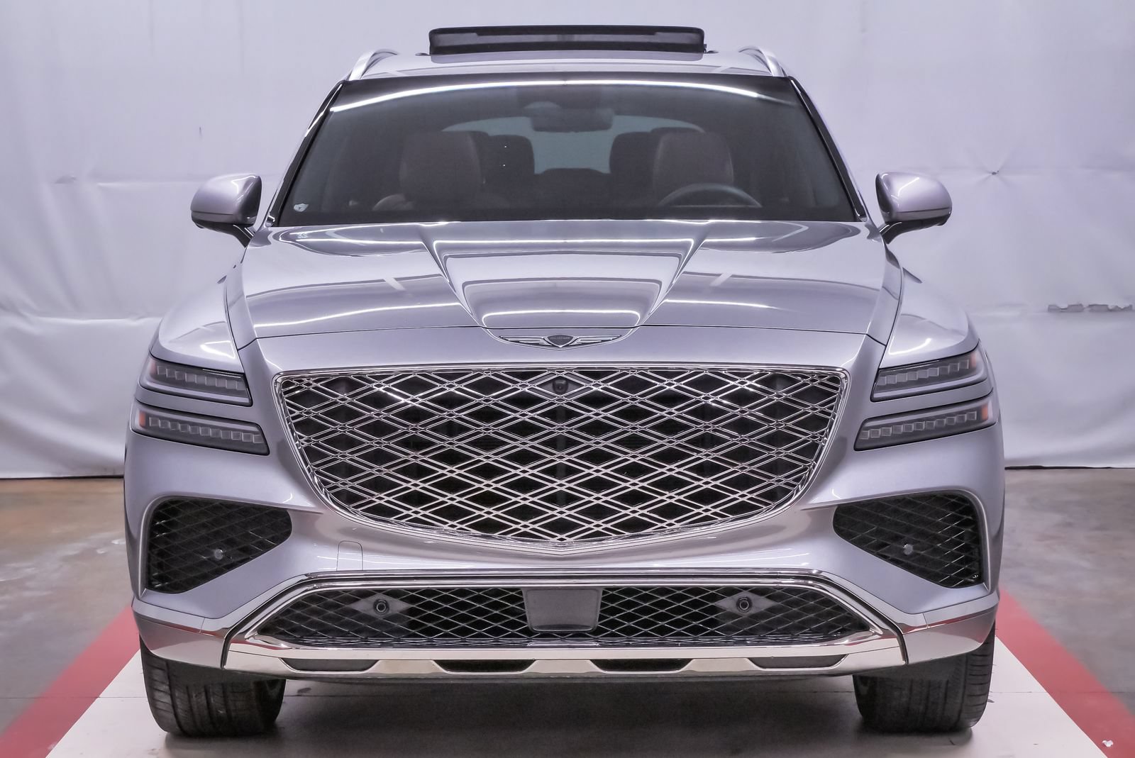 Certified 2026 Genesis GV80 3.5T Prestige AWD/4WD image 4