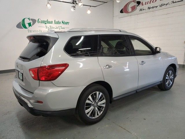 Used 2020 Nissan Pathfinder SV image 6