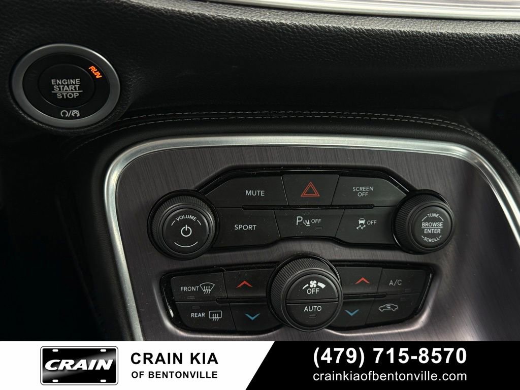 Used 2018 Dodge Challenger R/T w/ Performance Handling Group RWD image 17