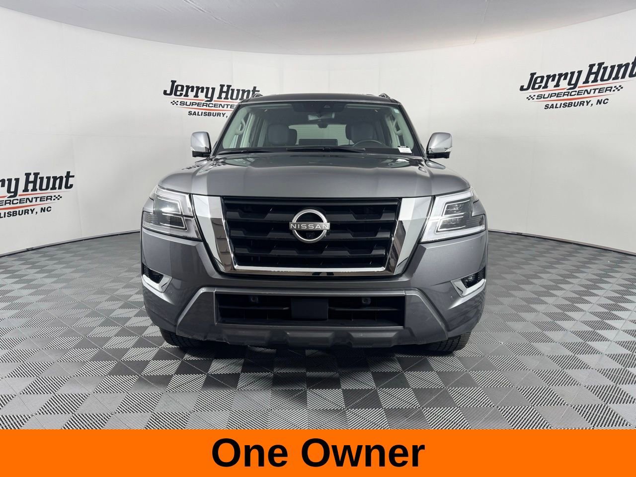 Used 2024 Nissan Armada Platinum w/ Captain's Chairs Package image 4