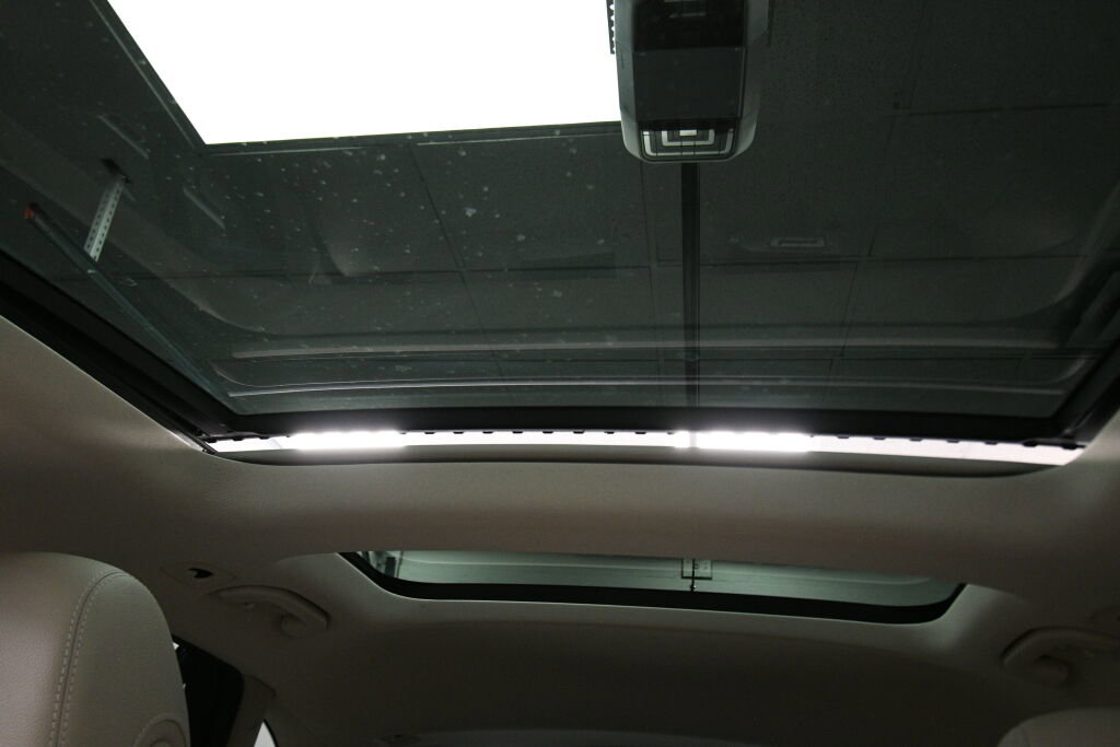 Used 2018 Mercedes-Benz GLC 300 4MATIC image 20