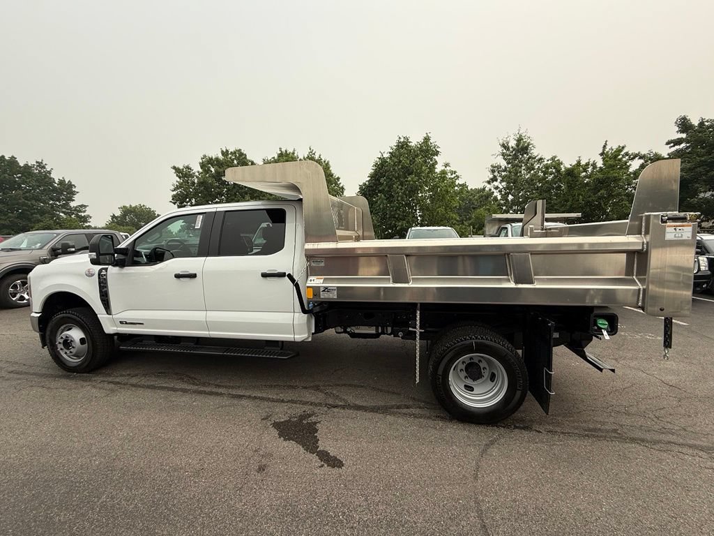 New 2026 Ford F350 XL w/ XL Chrome Package AWD/4WD image 2