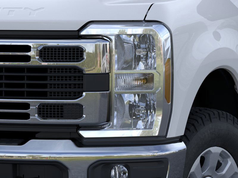 New 2025 Ford F250 XLT image 18