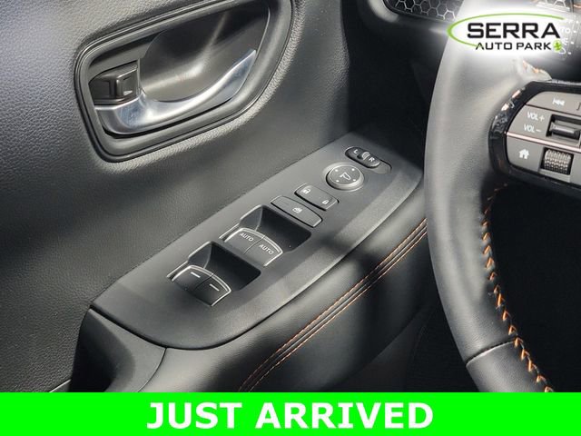 Used 2025 Honda HR-V Sport image 24