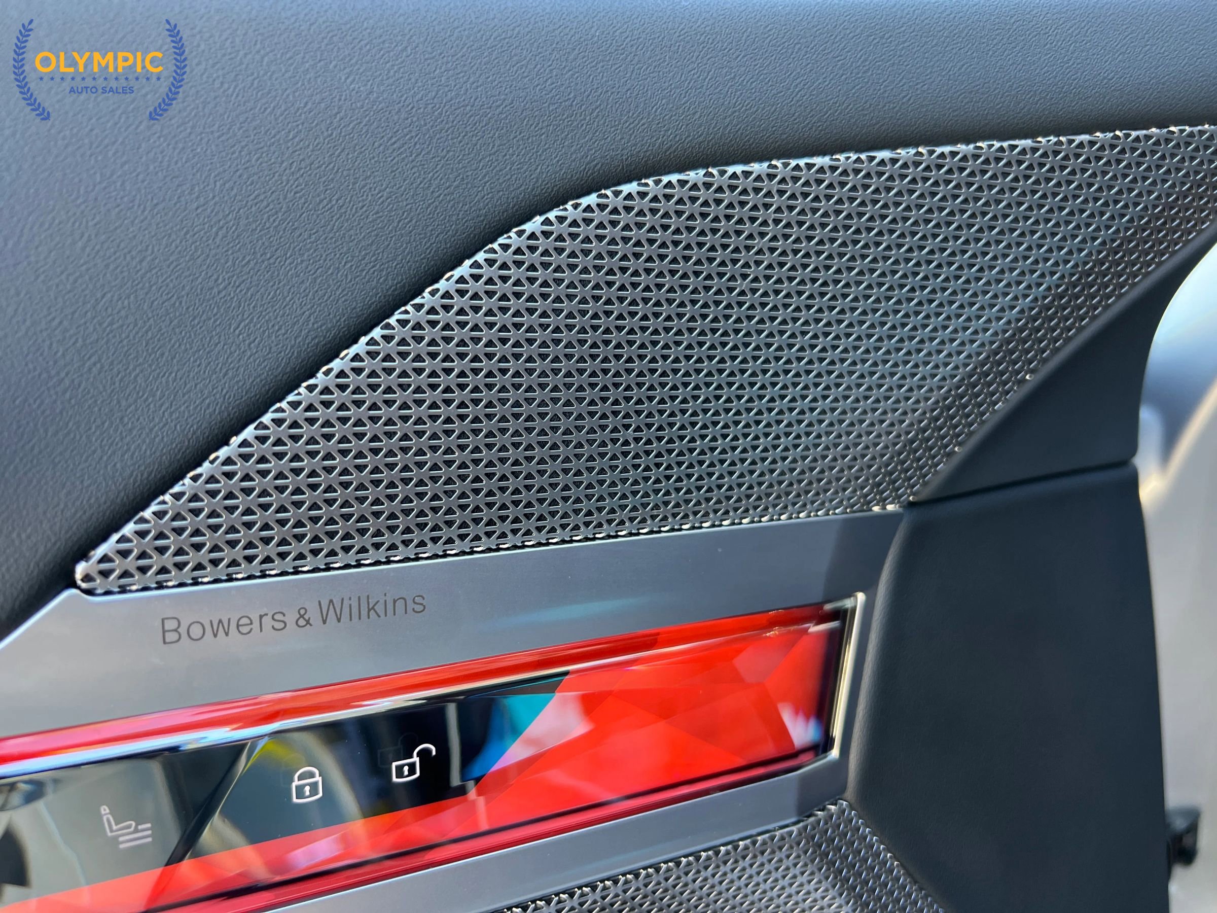 Used 2023 BMW 740i image 35