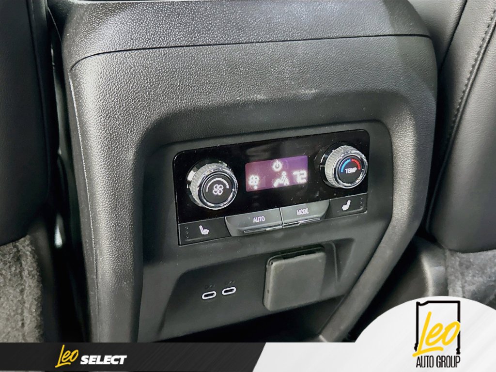 Used 2026 Chevrolet Traverse RS AWD/4WD image 30