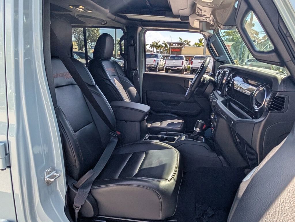 Used 2023 Jeep Wrangler Unlimited Rubicon 392 image 19