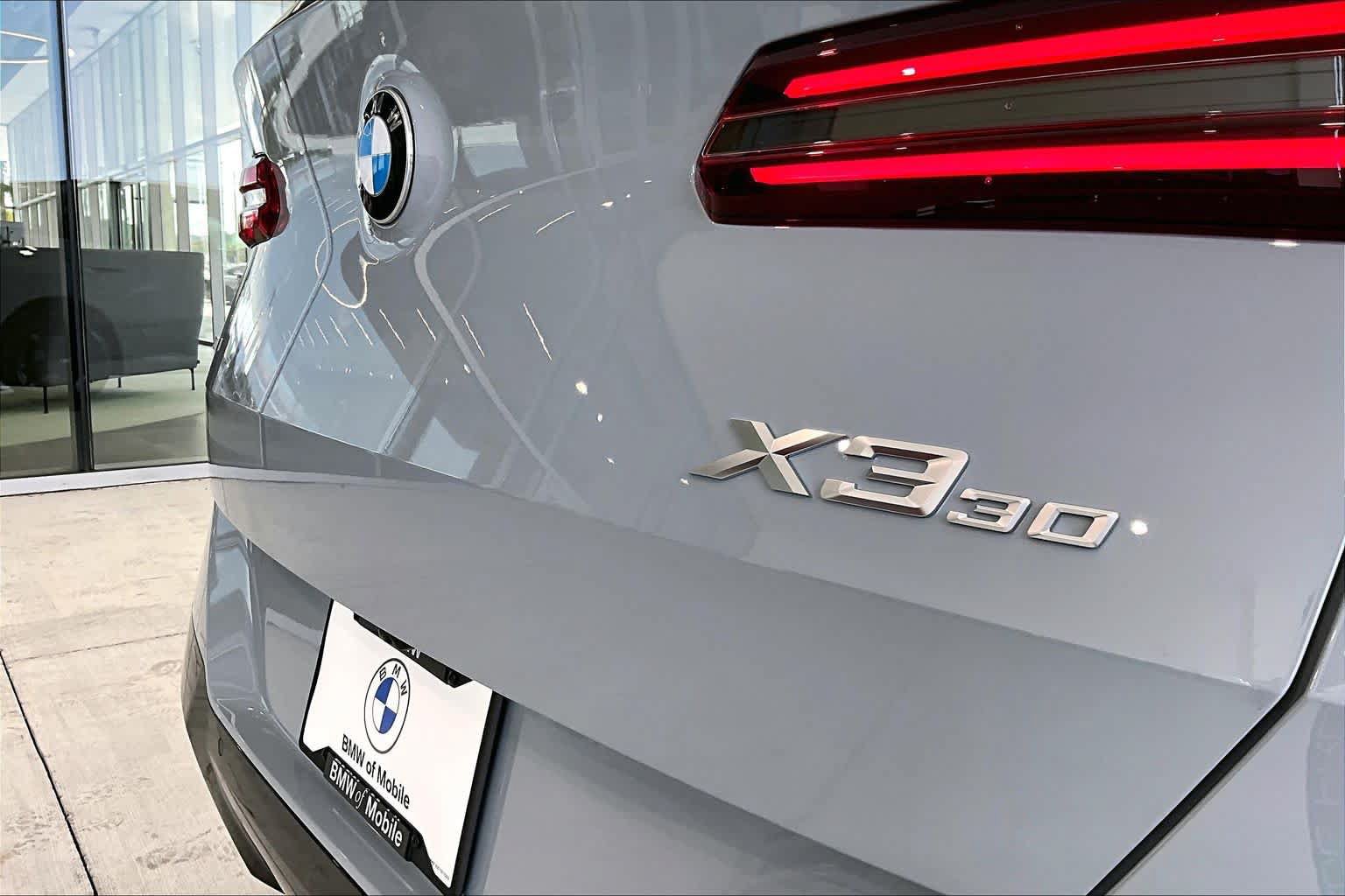 New 2026 BMW X3 xDrive30i w/ Premium Package AWD/4WD image 16