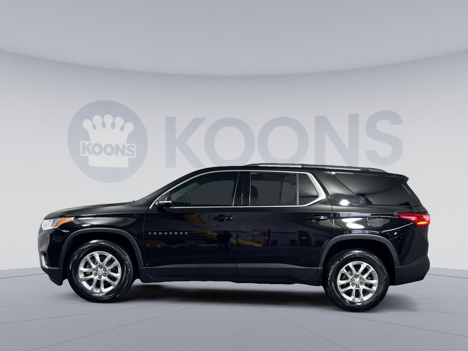 Used 2020 Chevrolet Traverse LT w/ Driver Confidence II Package AWD/4WD image 7