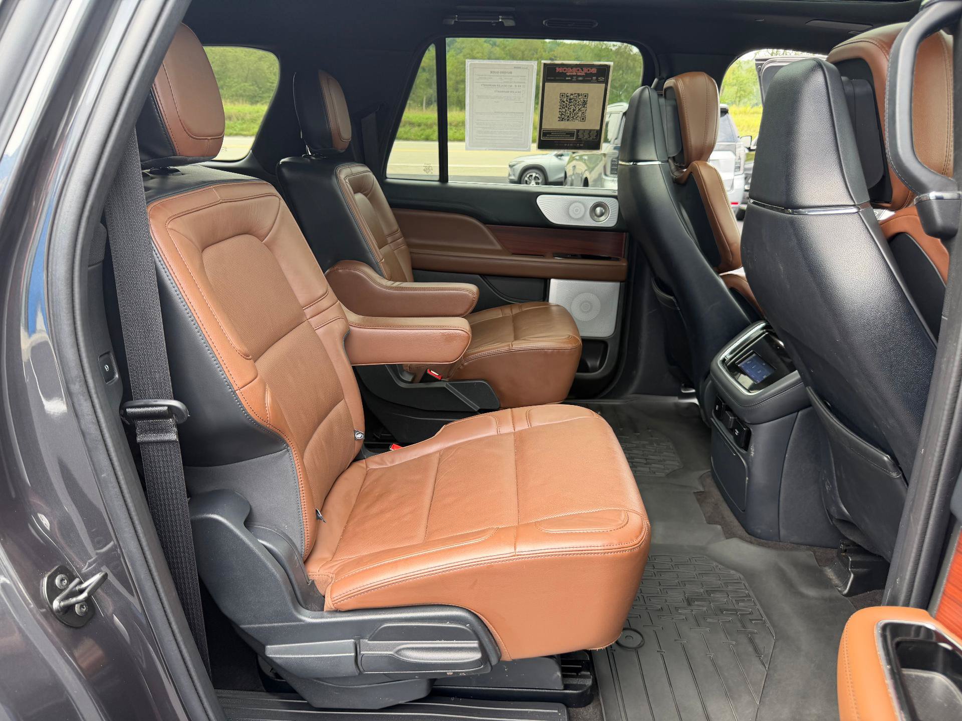 Used 2023 Lincoln Navigator L Reserve AWD/4WD image 42