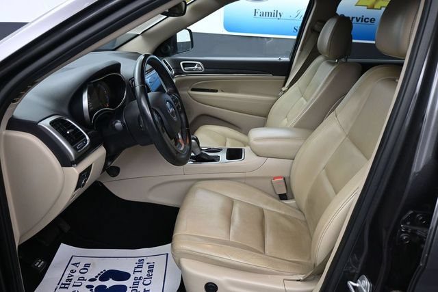 Used 2019 Jeep Grand Cherokee Limited w/ Trailer Tow Group IV RWD image 11