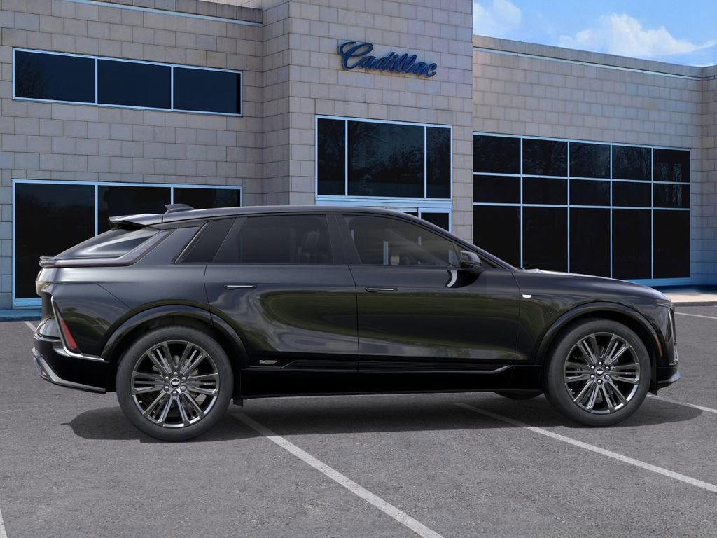 New 2026 Cadillac Lyriq V AWD/4WD image 6