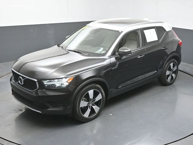 Used 2020 Volvo XC40 T5 Momentum w/ Premium Package image 45