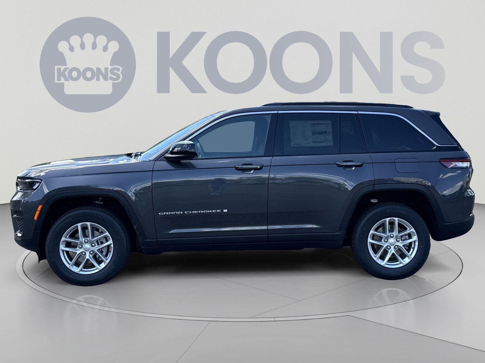 New 2026 Jeep Grand Cherokee Laredo X AWD/4WD image 2