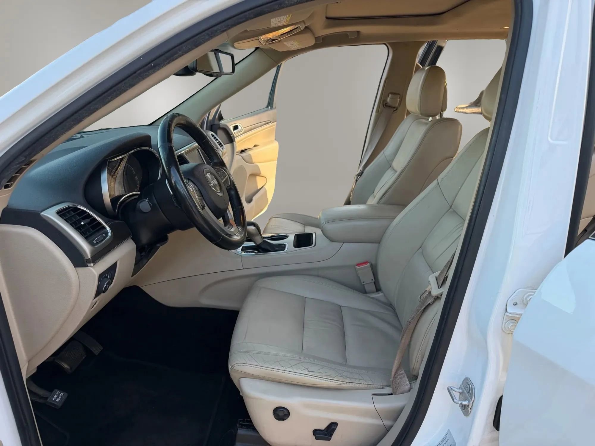 Used 2016 Jeep Grand Cherokee Limited image 11