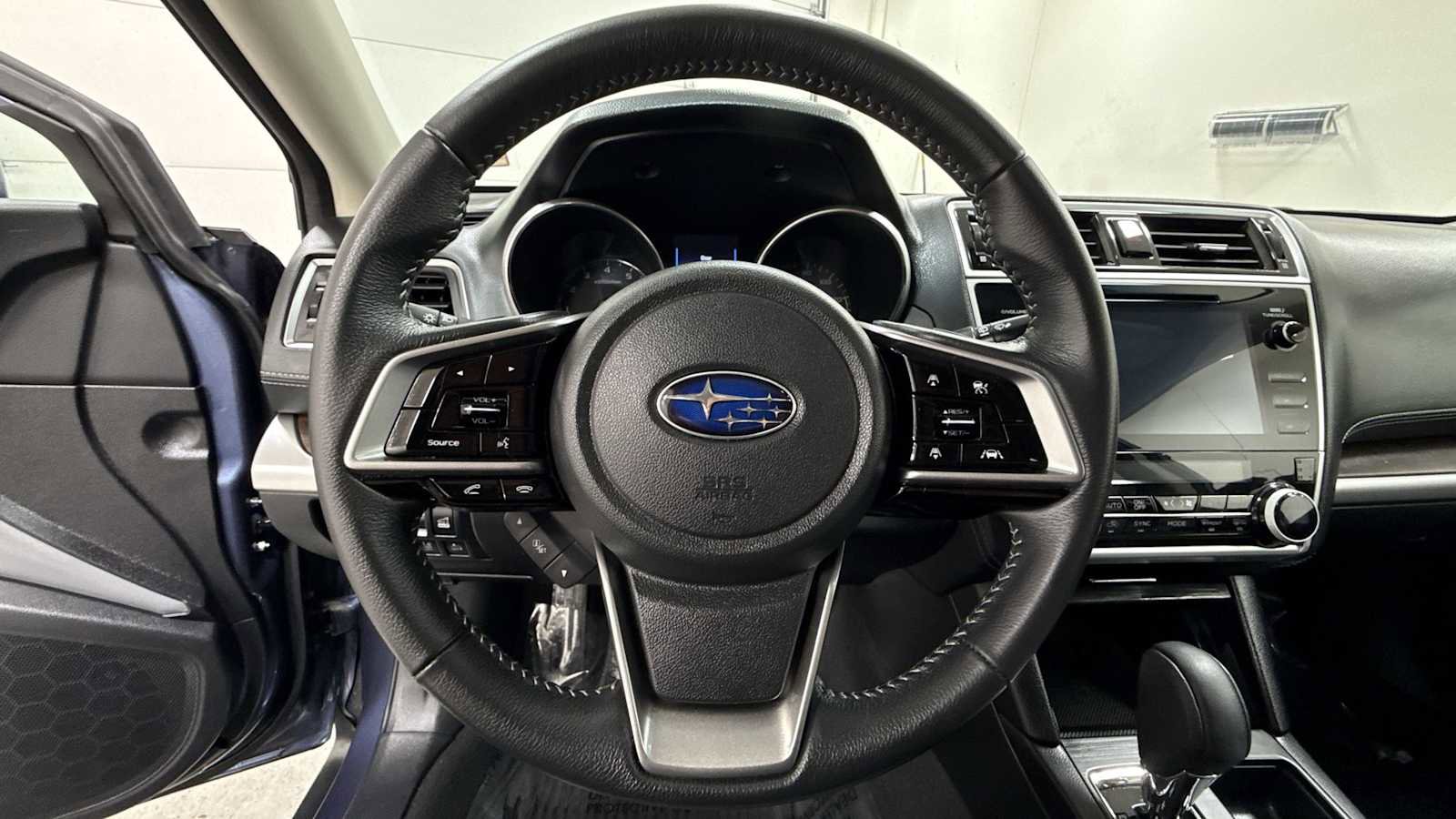 Used 2018 Subaru Outback 2.5i Limited image 16