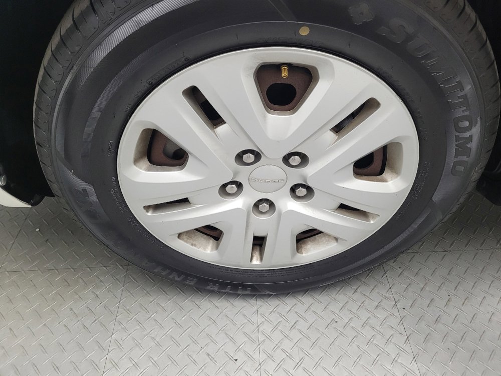 Used 2020 Dodge Journey SE w/ SE Popular Equipment Group image 31