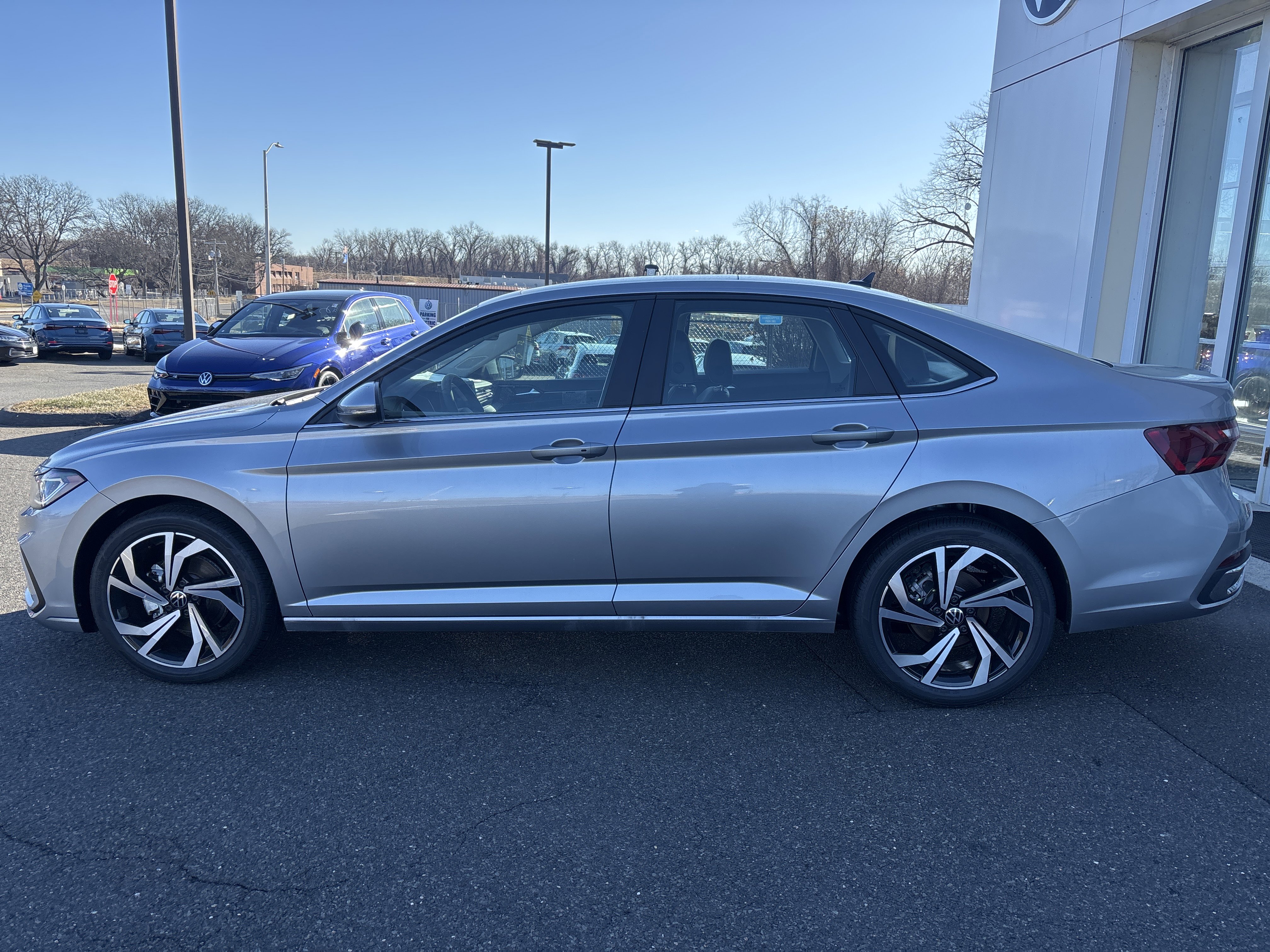 New 2026 Volkswagen Jetta SEL image 3