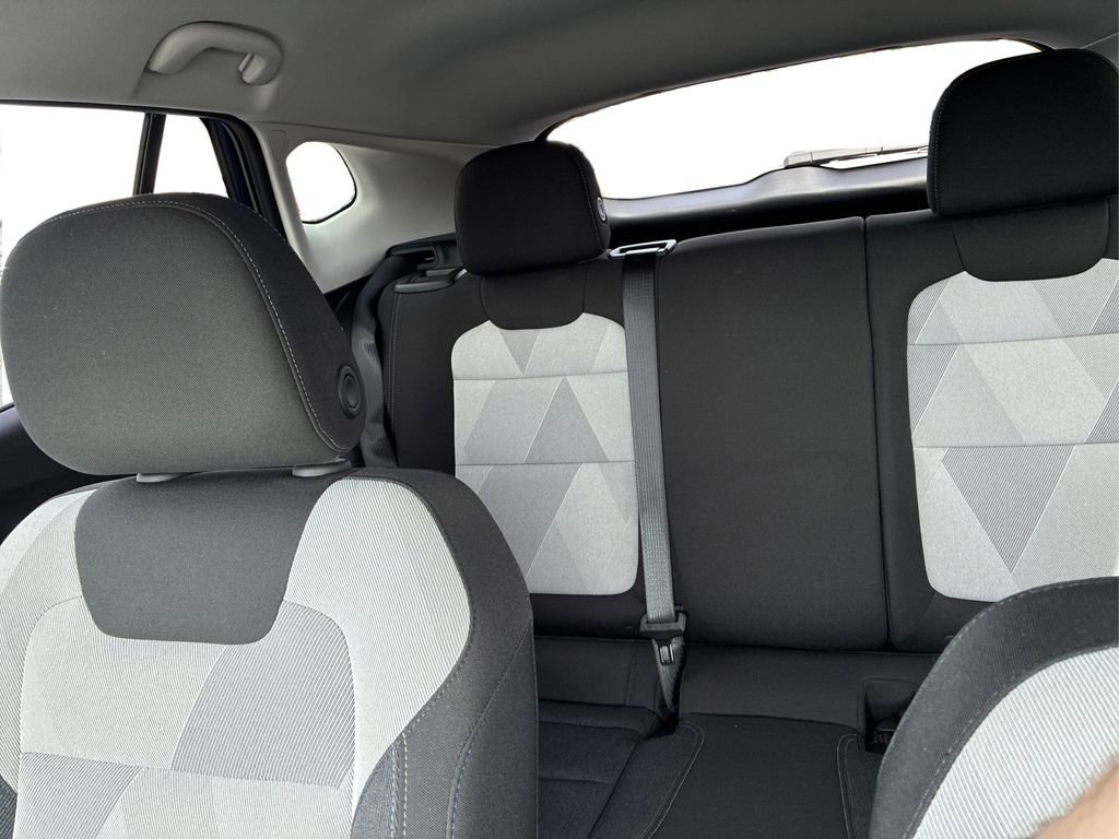 Used 2024 Chevrolet Trax LS w/ LS Convenience Package image 10