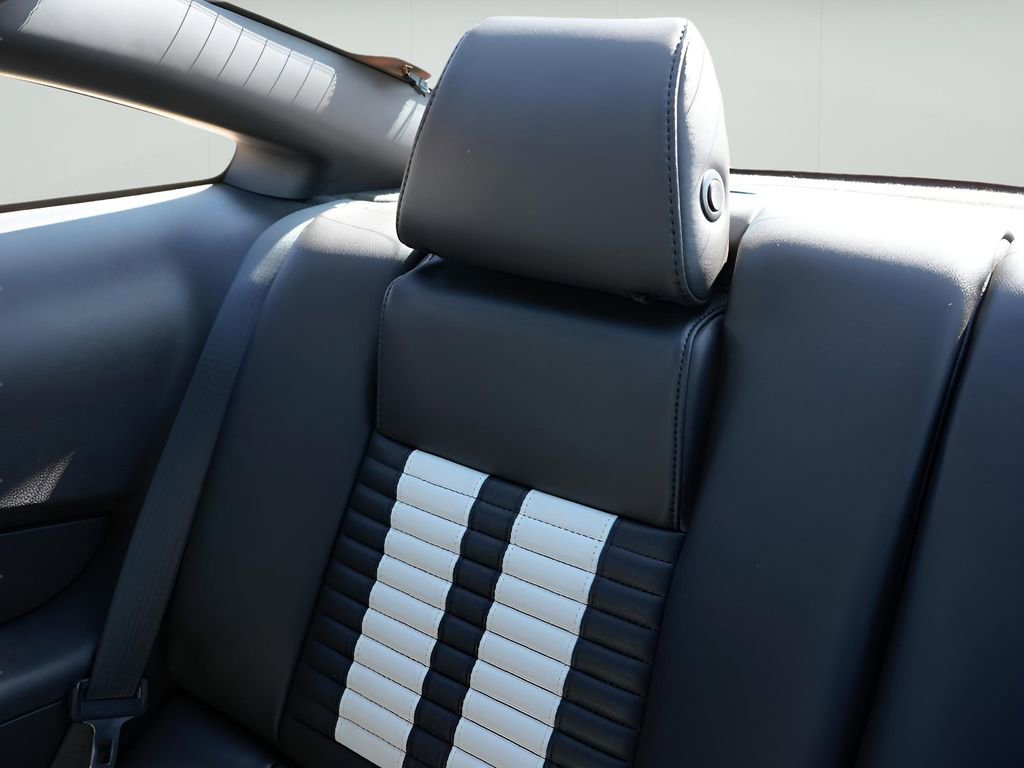 Used 2012 Ford Mustang Shelby GT500 w/ SVT Performance Pkg image 30