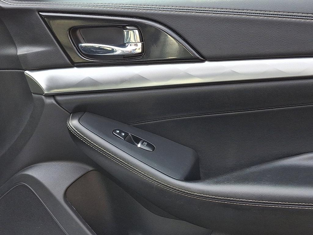 Used 2020 Nissan Maxima 3.5 SV w/ Floor Mat Group image 7