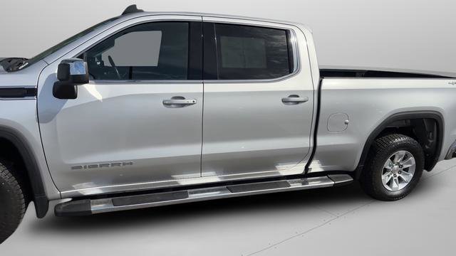 Used 2022 GMC Sierra 1500 SLE image 7