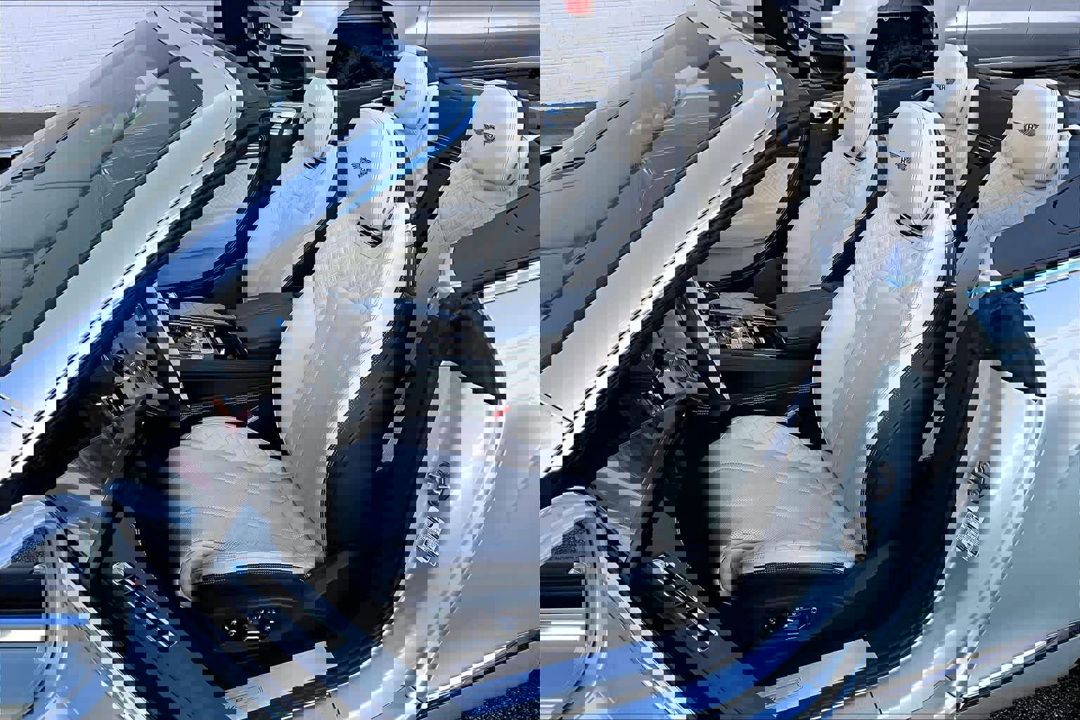 Used 2023 Bentley Continental GT Azure image 7