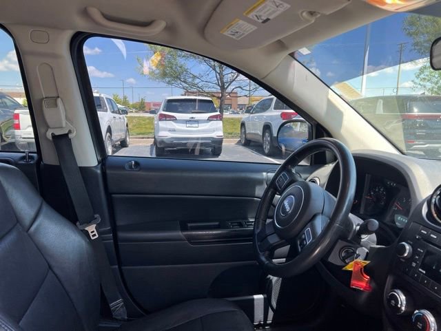 Used 2011 Jeep Compass Sport FWD image 28