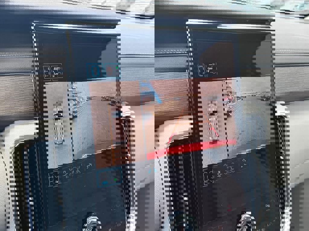 Used 2024 GMC Acadia Denali w/ Super Cruise Package image 16