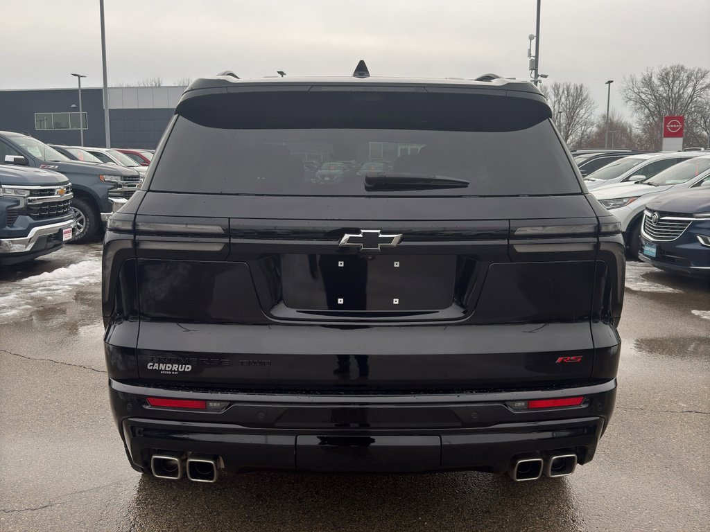Used 2024 Chevrolet Traverse RS w/ LPO, Floor Liner Package image 7