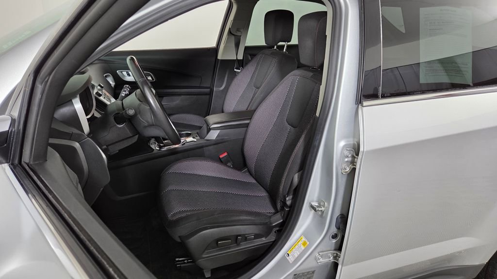 Used 2015 Chevrolet Equinox LT w/ Driver Convenience Package image 15