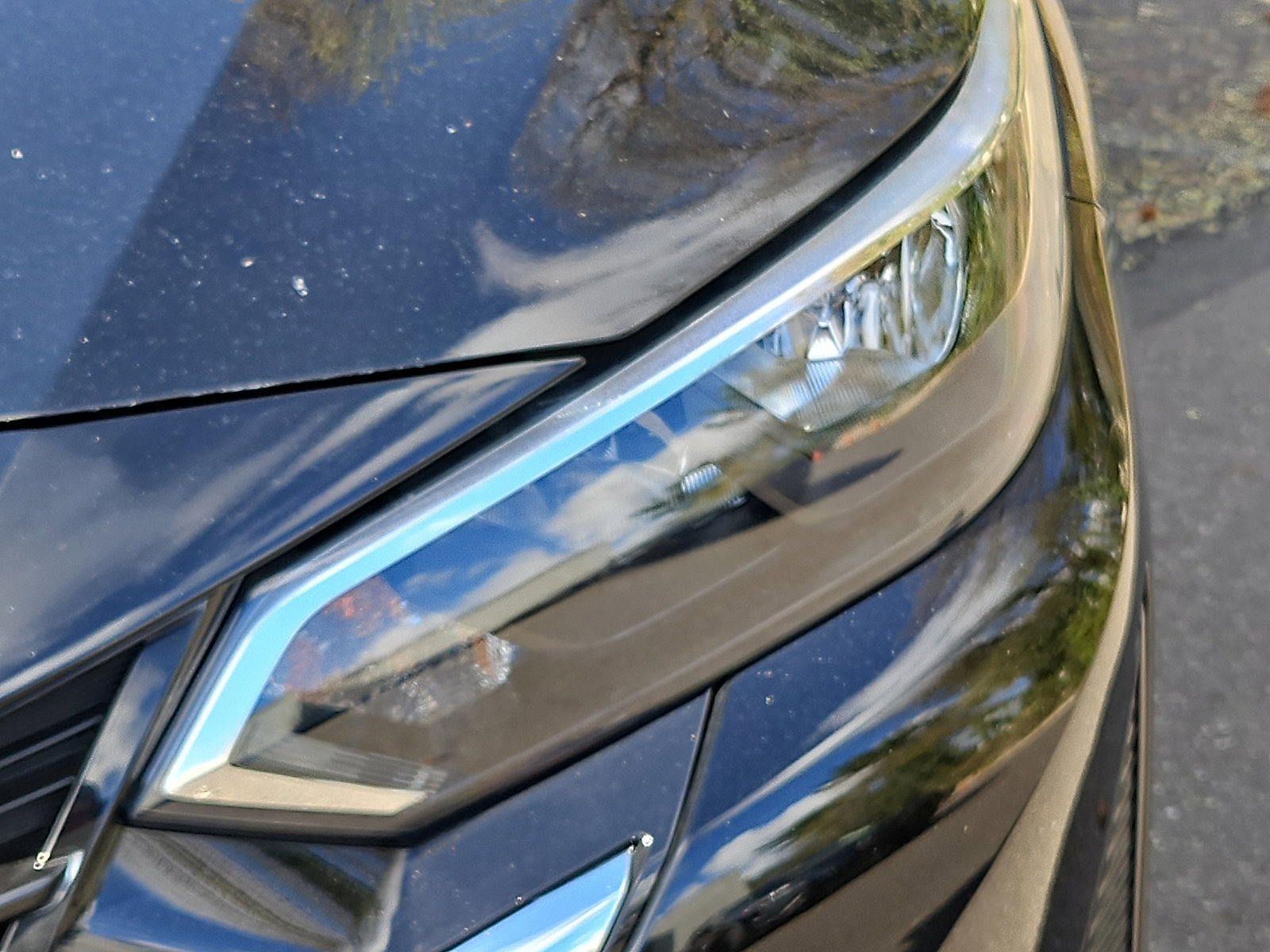 Certified 2025 Nissan Sentra S image 9