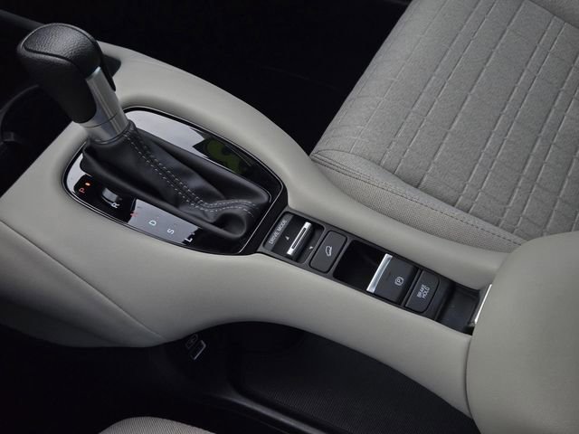 Used 2023 Honda HR-V LX image 23