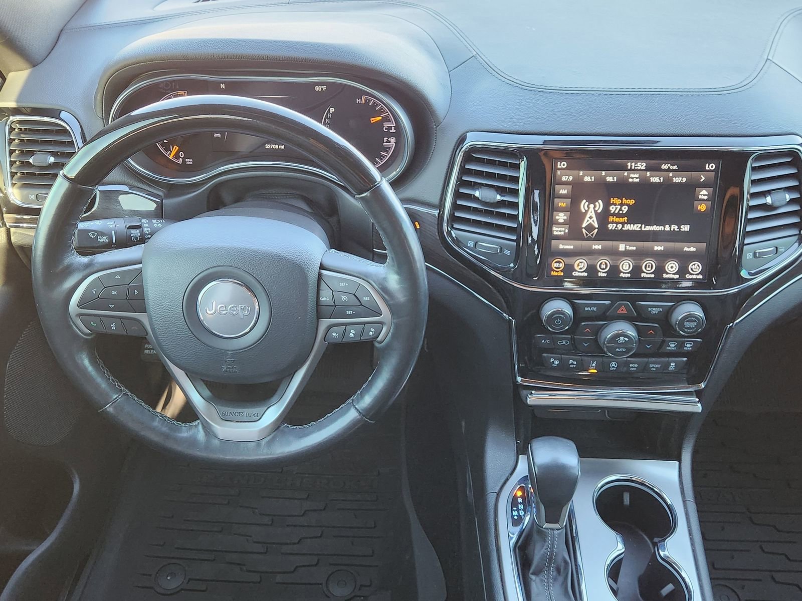 Used 2020 Jeep Grand Cherokee Overland image 31