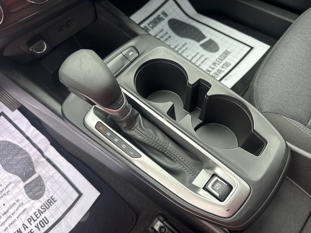 Used 2025 Chevrolet Trax LS image 35