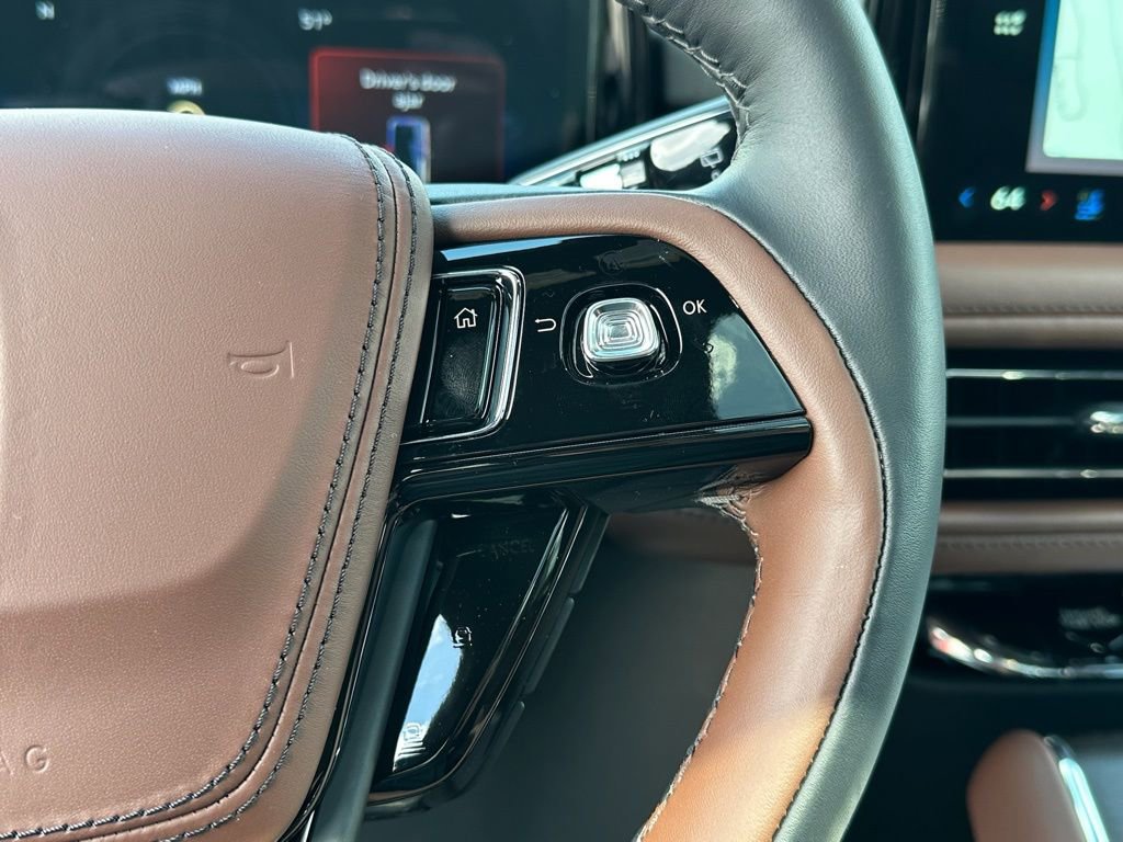 New 2026 Lincoln Aviator Reserve w/ Luxury Package AWD/4WD image 10