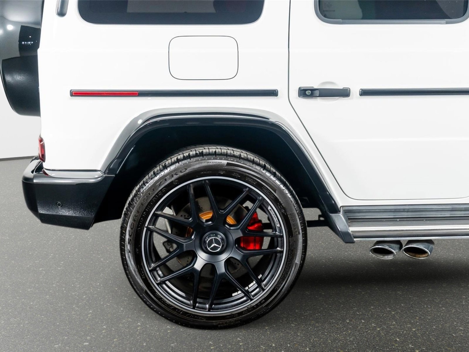 Used 2024 Mercedes-Benz G 63 AMG 4MATIC image 8