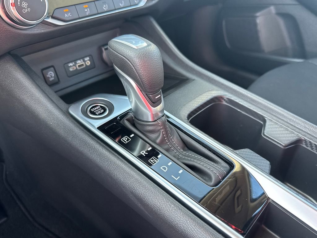 Used 2025 Nissan Sentra SV image 24