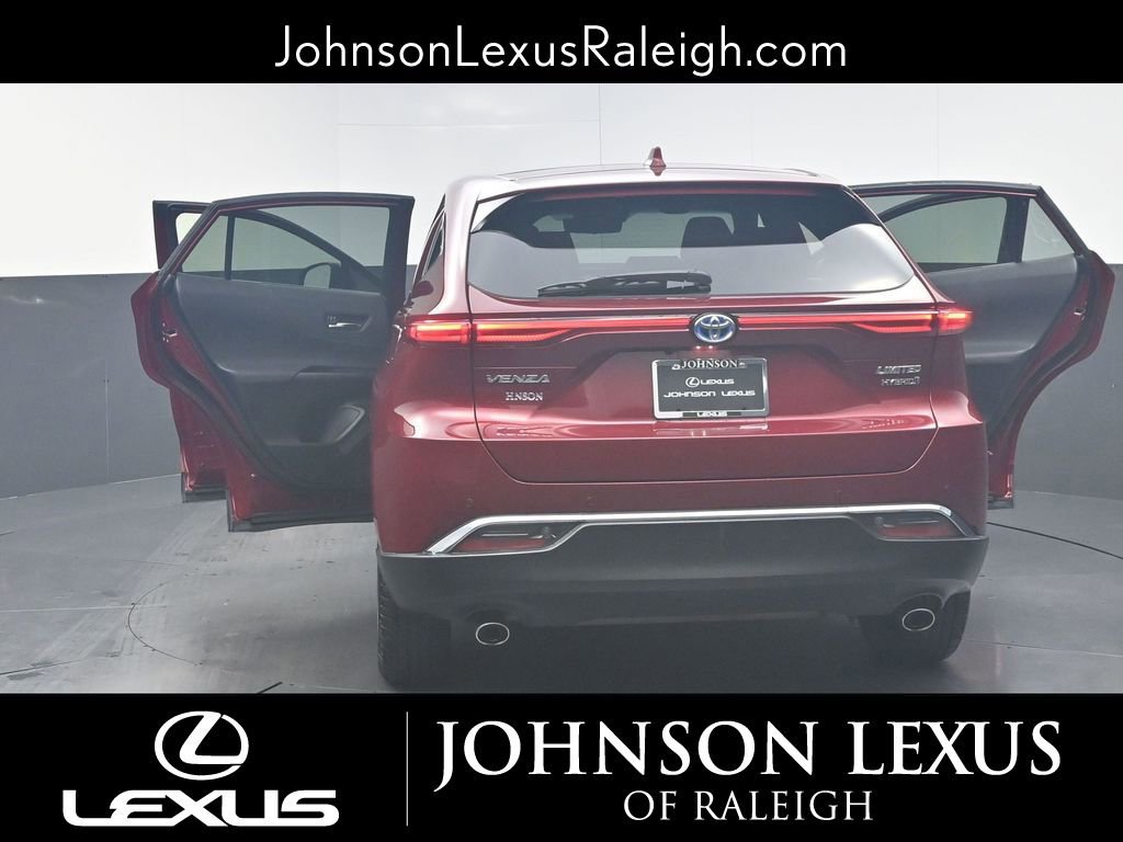 Used 2021 Toyota Venza Limited w/ Advanced Technology Package image 26