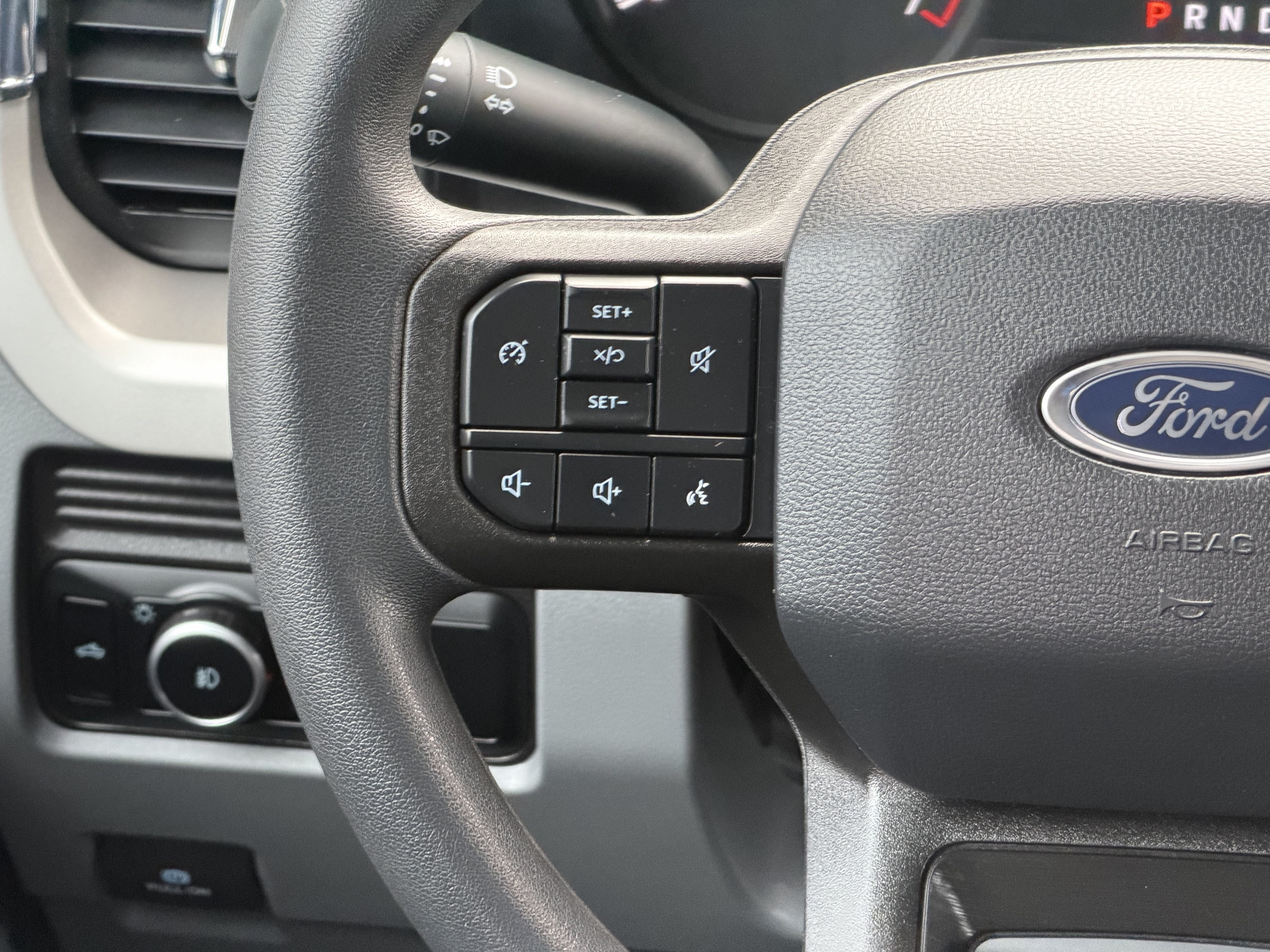 Used 2024 Ford F250 XL w/ STX Appearance Package AWD/4WD image 14
