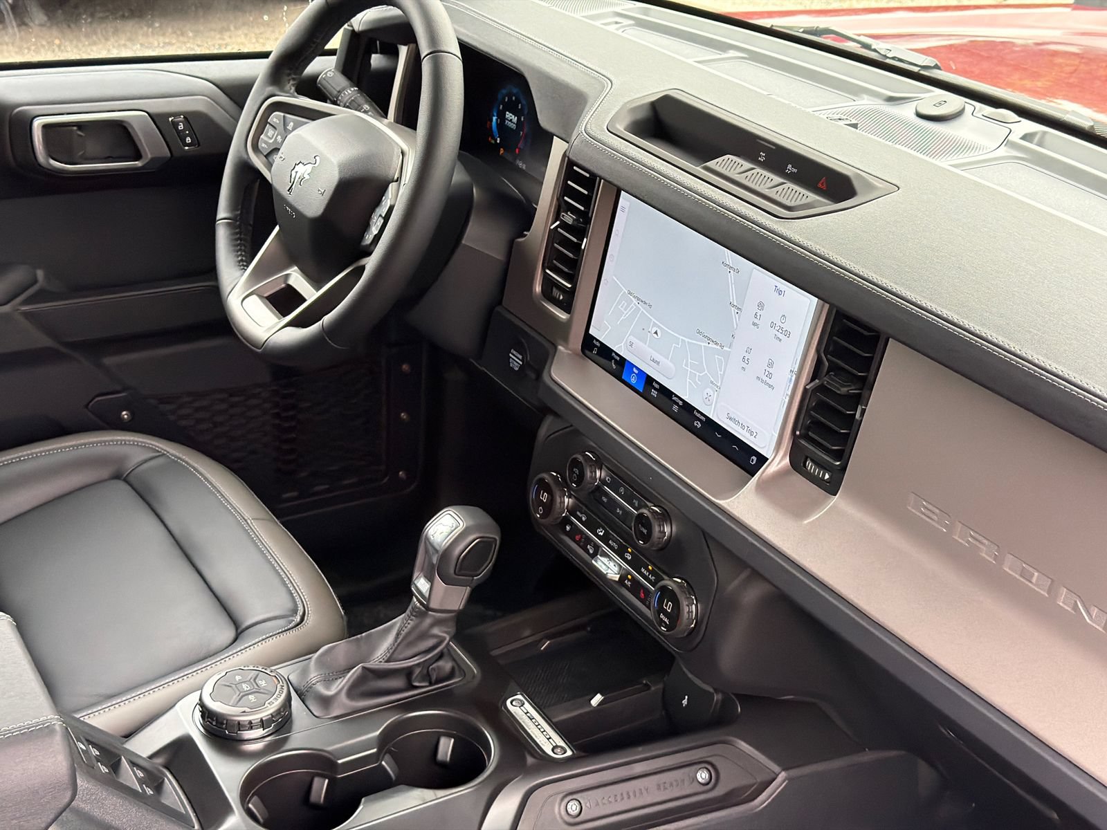 New 2026 Ford Bronco Outer Banks AWD/4WD image 10