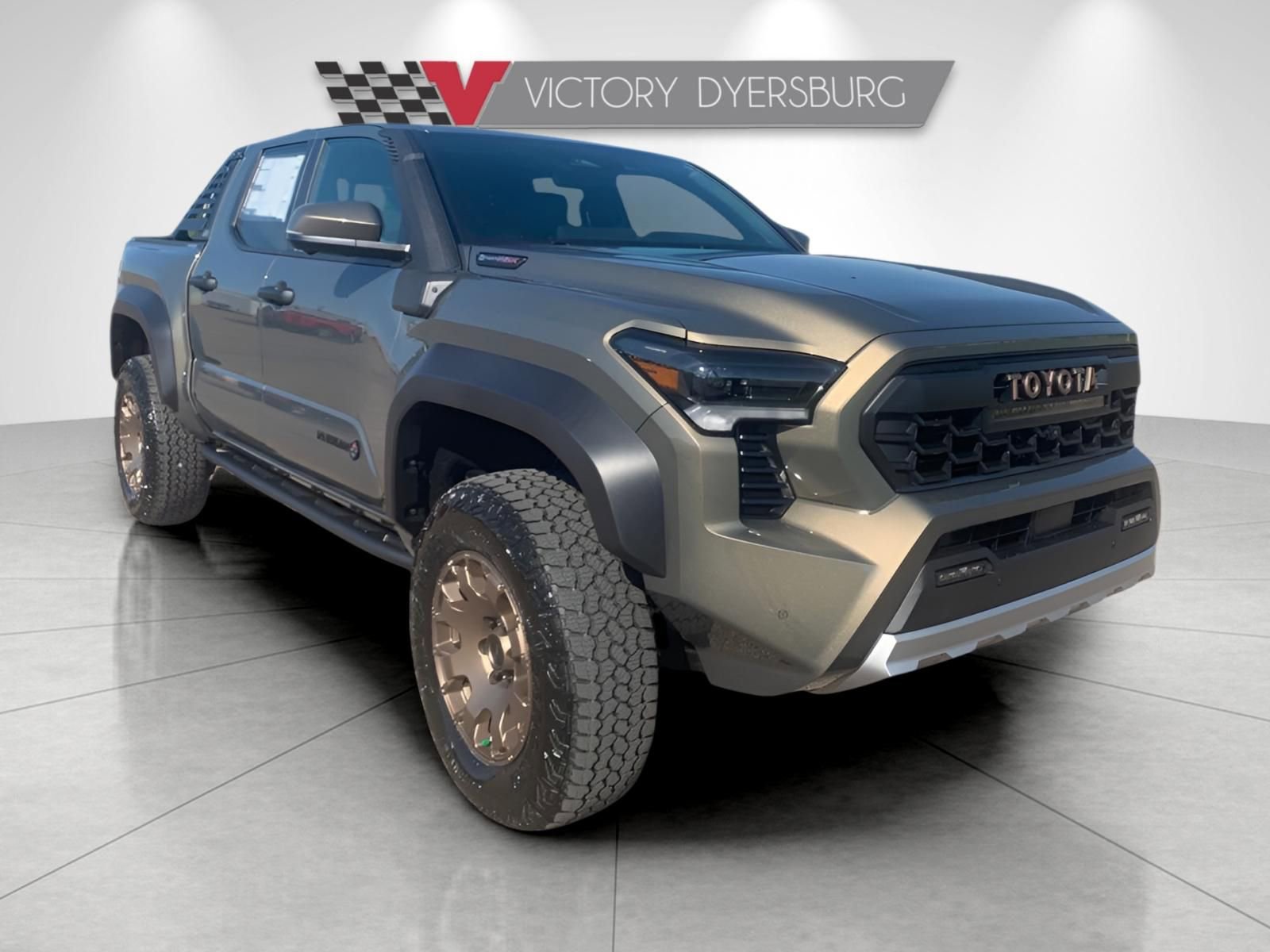 New 2025 Toyota Tacoma Trailhunter image 2