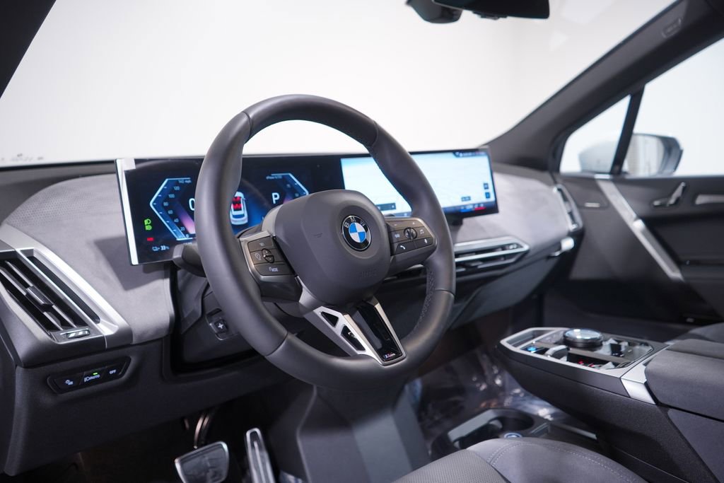 Used 2026 BMW iX xDrive60 w/ M Sport Package image 6