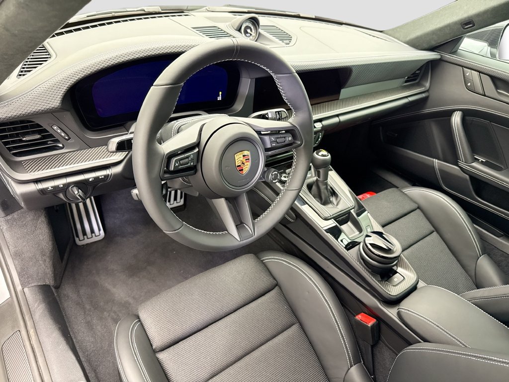 Certified 2026 Porsche 911 GT3 RWD image 4
