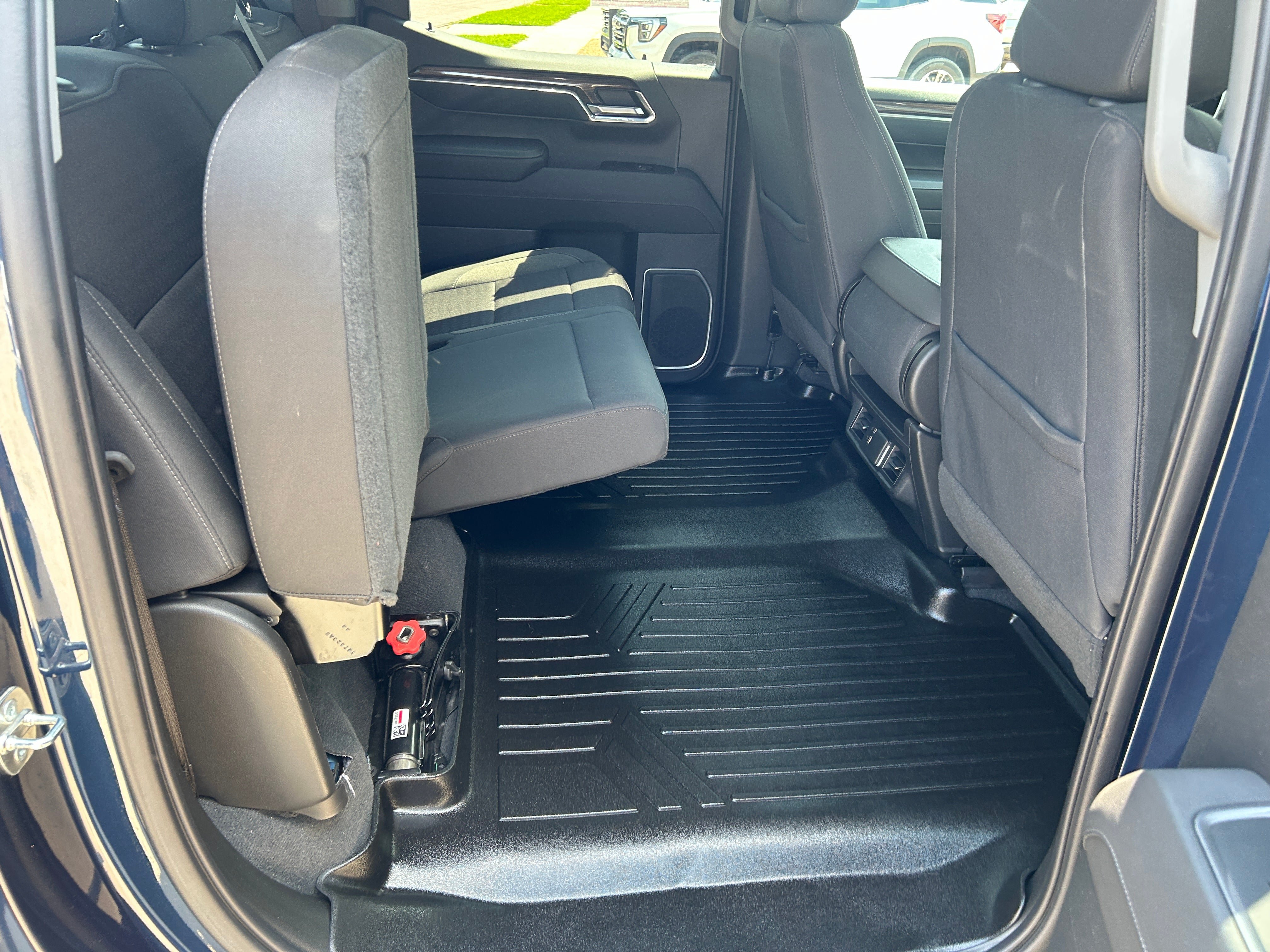 Used 2023 Chevrolet Silverado 1500 RST AWD/4WD image 35