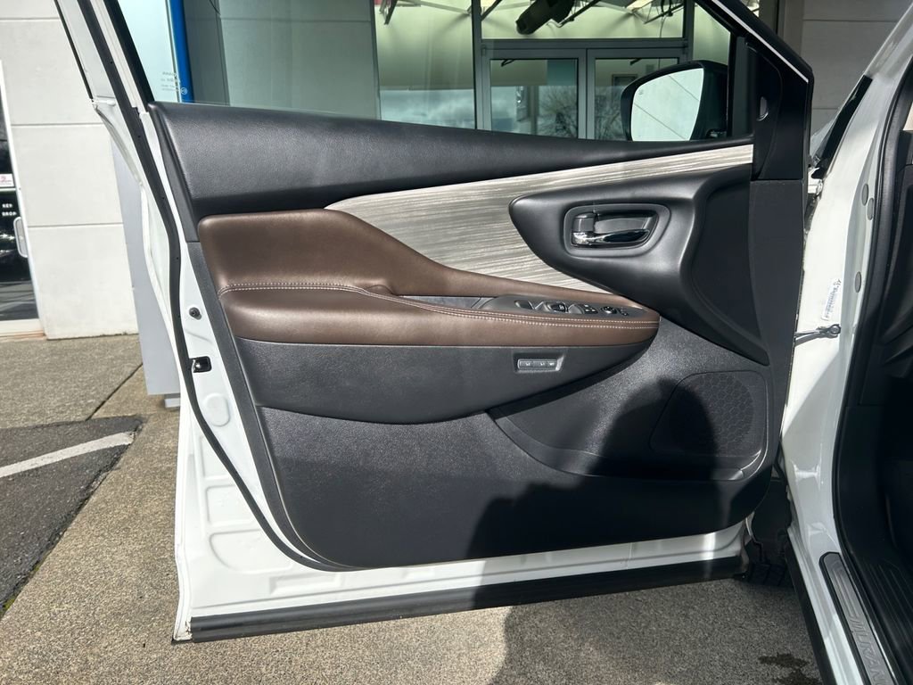 Used 2017 Nissan Murano Platinum w/ Platinum Technology Package image 22