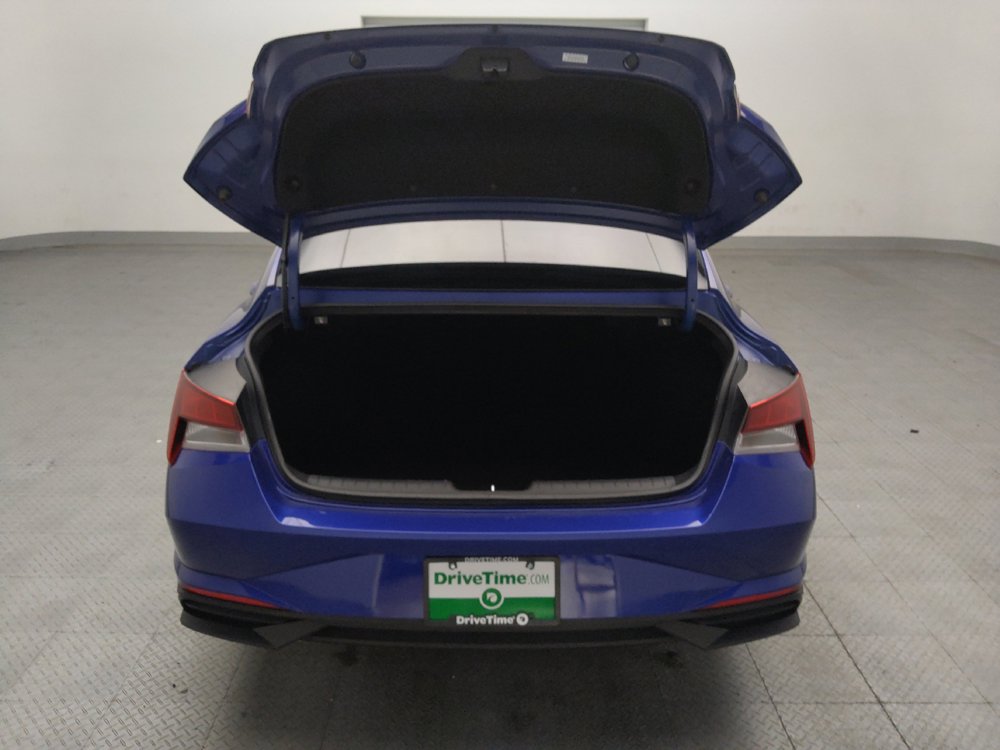 Used 2023 Hyundai Elantra SEL FWD image 29