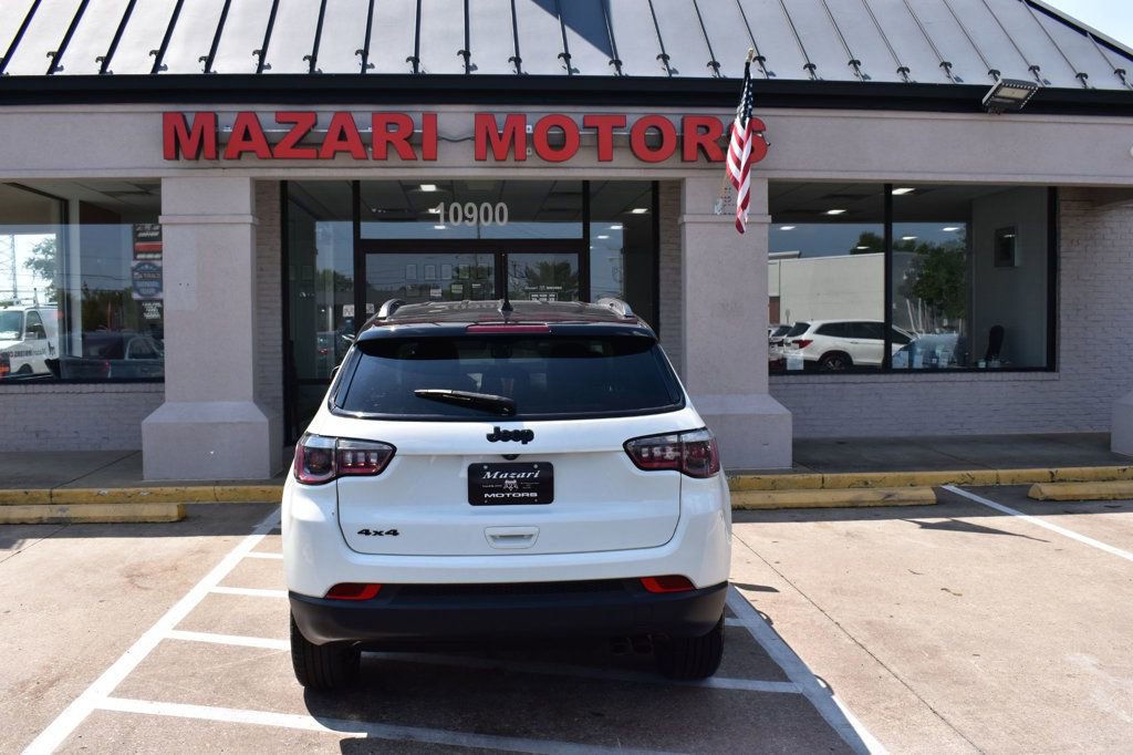 Used 2019 Jeep Compass Latitude image 10