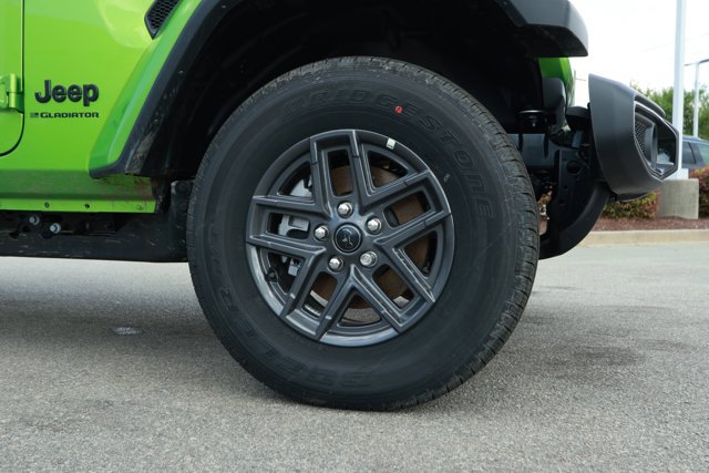 New 2026 Jeep Gladiator Sport image 5