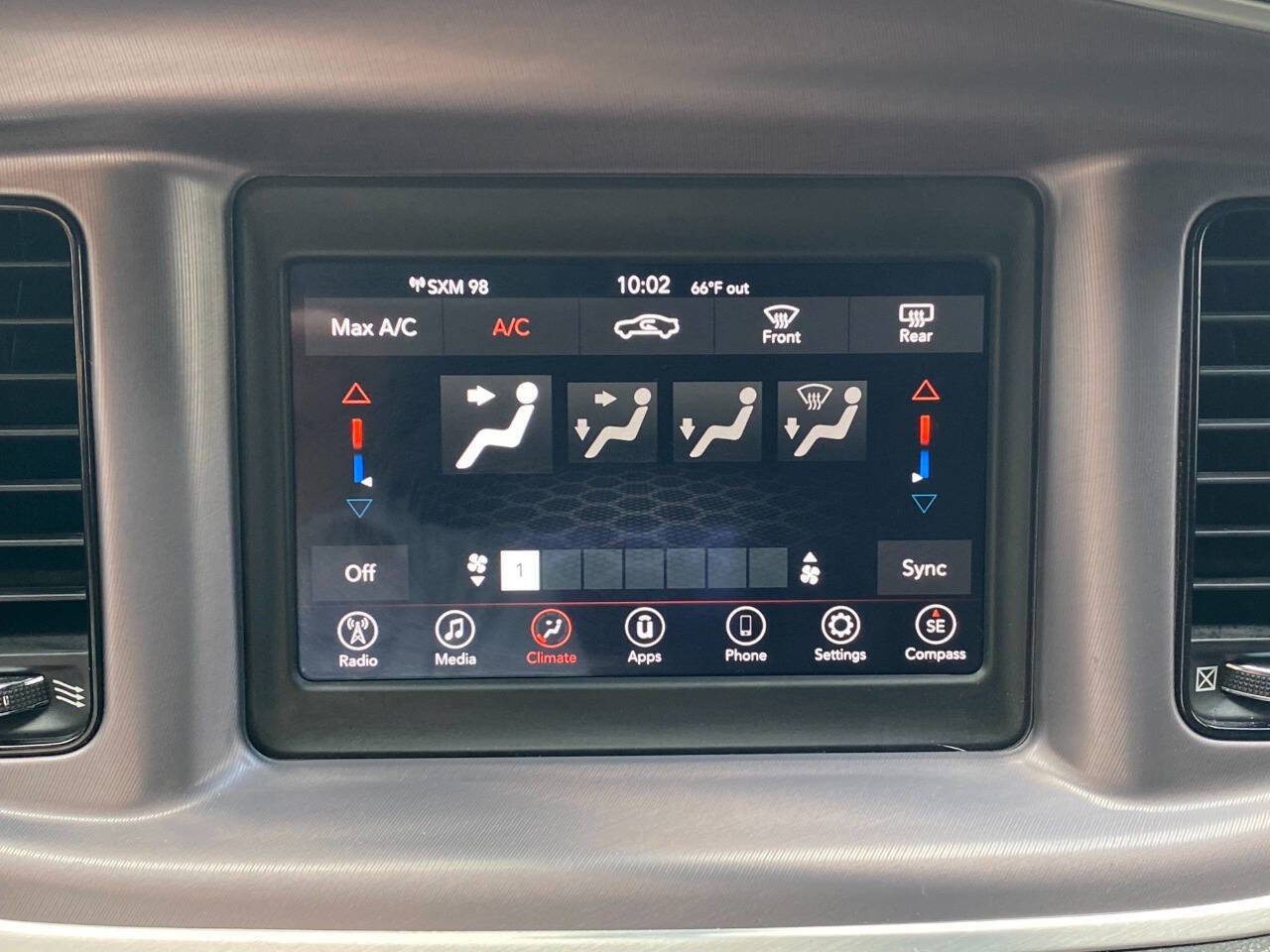 Used 2019 Dodge Charger SXT w/ Blacktop Package image 31